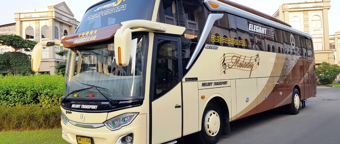 Jelajah Ibukota dan Sekitarnya: Keunggulan Sewa Bus Pariwisata di Jakarta