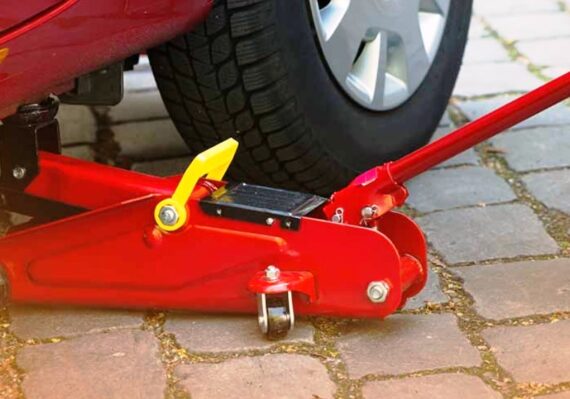 Dongkrak Mobil Hidrolik, Fungsi, Cara Kerja, dan Cara Menggunakan