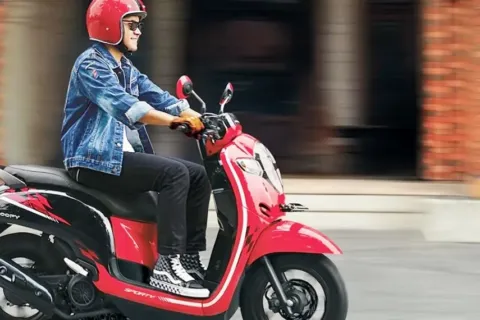 Motor Matic Buat Mahasiswa yang Kehidupan Kampusnya Super Sibuk