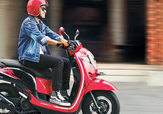 Motor Matic Buat Mahasiswa yang Kehidupan Kampusnya Super Sibuk